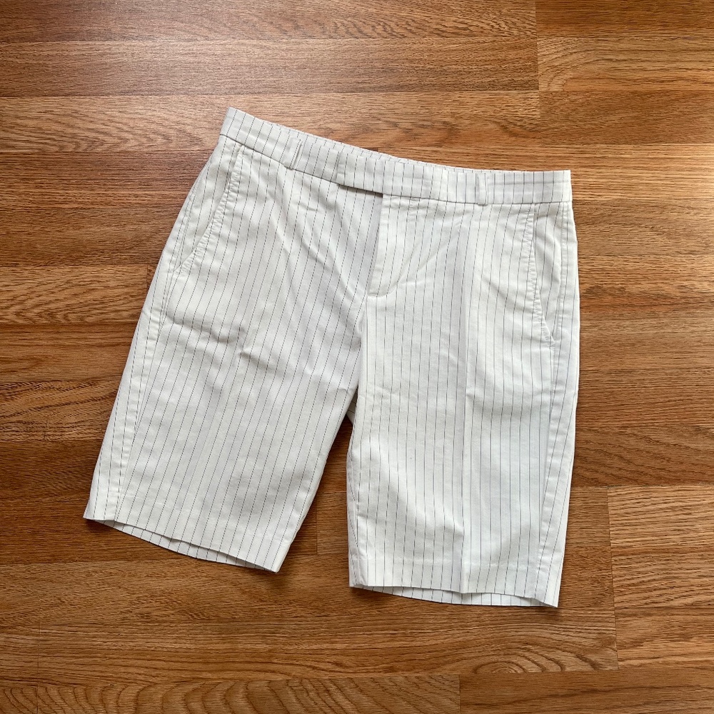 Banana Republic Pinstripe white Shorts S